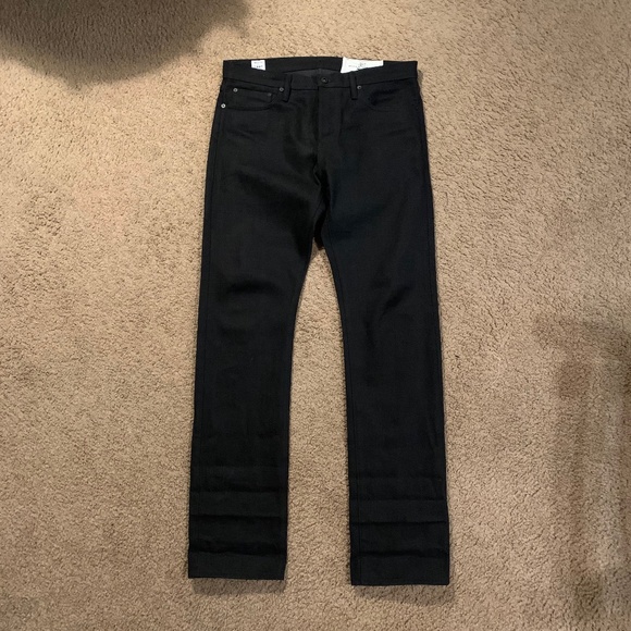 Rogue Territory Other - (NWT) Rogue Territory Men's Stealth Stanton 15oz Selvedge Jeans (Black, size 34)